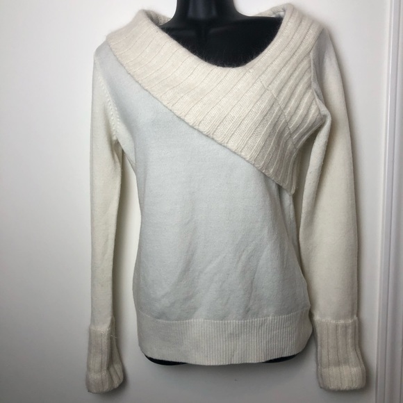 ‘Winter White' Long Sleeve Sweater - Picture 2 of 5